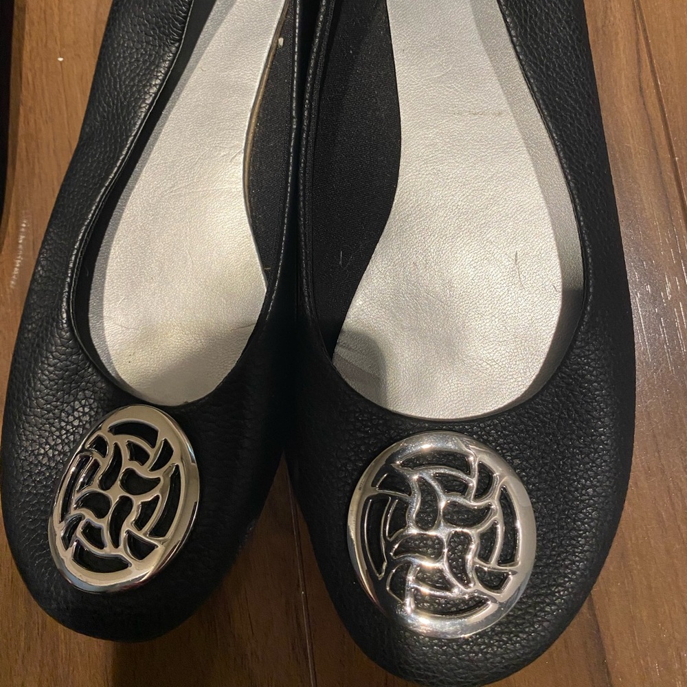 Sandals - Picture 1 of 7